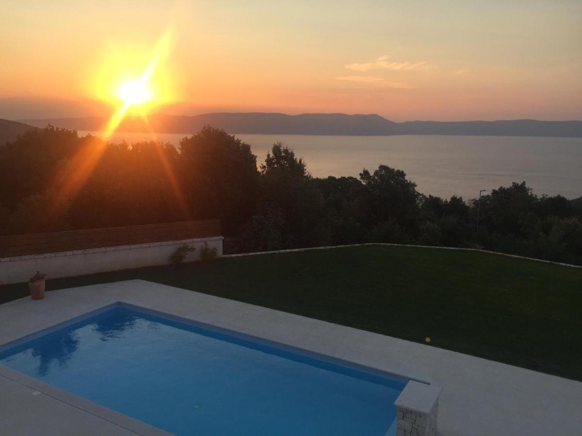 Luxury Panorama Vila With Amazing Seaview In Gondolici 7 Km From Rabac Labin  Kültér fotó
